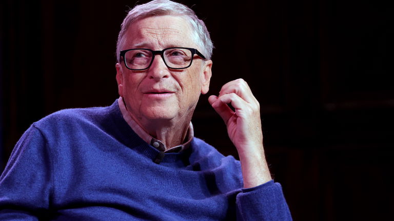 Bill Gates, exCEO de Microsoft: "La IA va a cambiar el trabajo de una manera drástica"